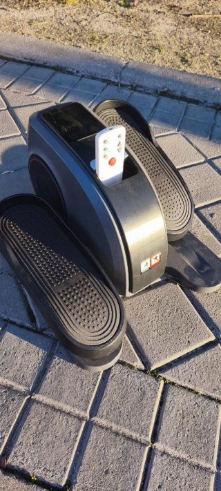 Pedaleador Eléctrico para Piernas