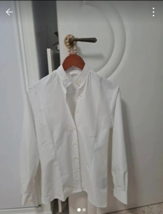 Camisa blanca de mujer
