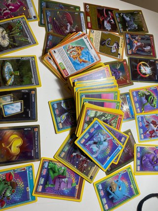 Lote de Cartas Invizimals