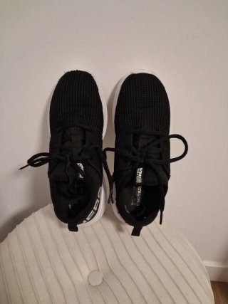 Zapatillas Skechers Negras