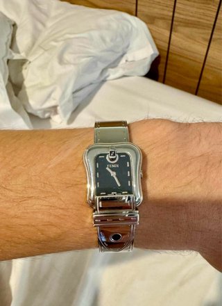 Reloj Fendi Plateado