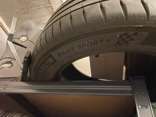 Neumático Michelin Pilot Sport 4 205/55R16 91W