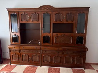 Vitrina Antigua de Madera