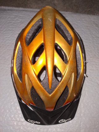 Casco de Bicicleta Giro Dorado