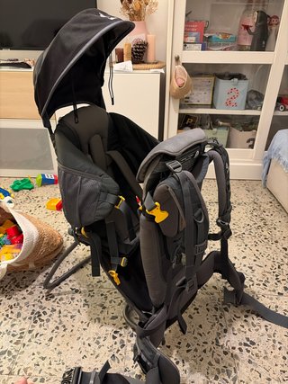 Mochila Deuter Portabebés de Montaña Gris Amarilla
