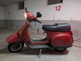 Vespa Cosa 200