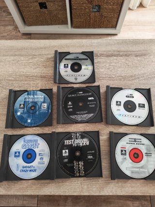 Lote 7 videojuegos PS1 (PlayStation 1) - Solo Disc