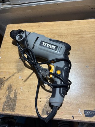 Taladro Percutor Titan 600W