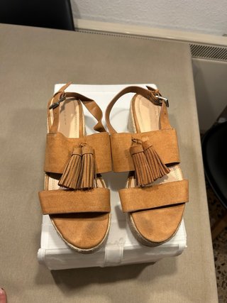 Sandalias de Cuña con Plataforma y Flecos