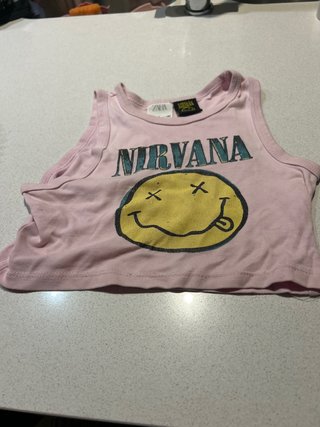 Top Nirvana Zara Niña 6/7años