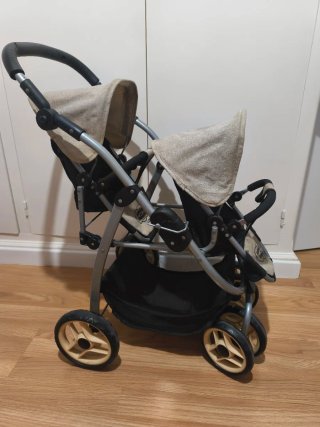 Carro gemelar para muñecas