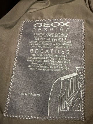 Chaquetón Geox Marrón con Cuello de Piel