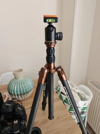 Trípode Three Legged Thing + Airhed Ball