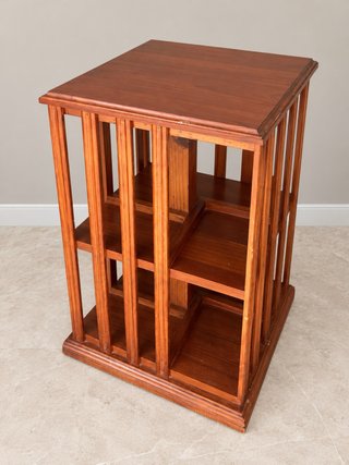 Librería Giratoria Auxiliar Clásica