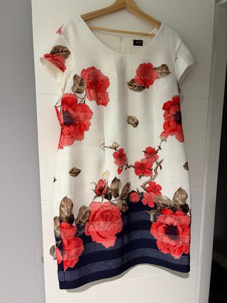 Vestido elegante estampado floral Talla 52