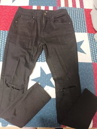 Pantalón vaquero roto negro niño