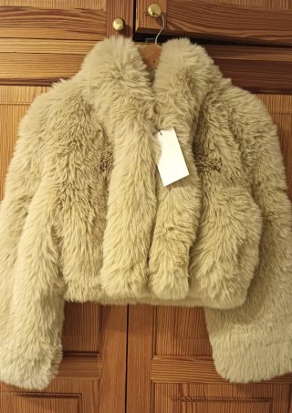 Abrigo de pelo Zara beige