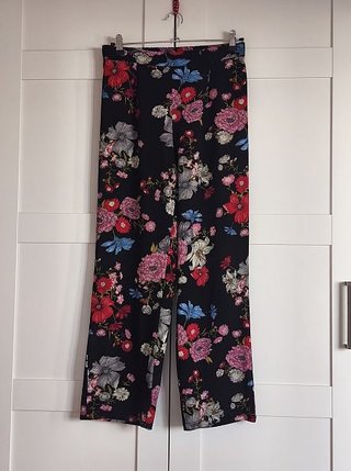 Pantalón estampado floral. Jacqueline de Yong.. 36