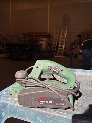 Cepillo eléctrico Bosch PHO 15-82