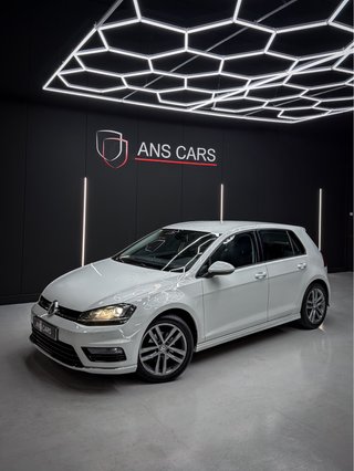 Volkswagen Golf R-LINE DSG