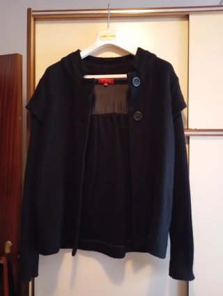Chaqueta Negra Estilo Vintage
