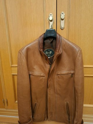 Chaquetón cuero