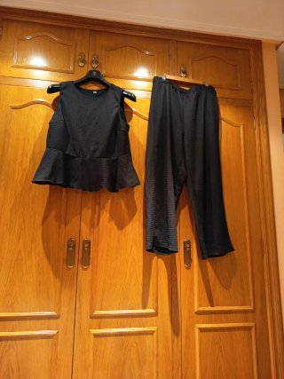 Conjunto de Top y Pantalón Negro