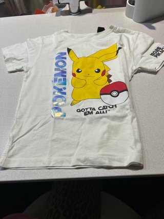 Camiseta Pokémon Pikachu Blanca Talla 6 Años