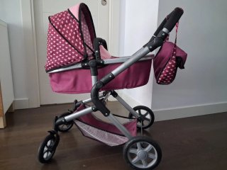 Cochecito de juguete para muñecas
