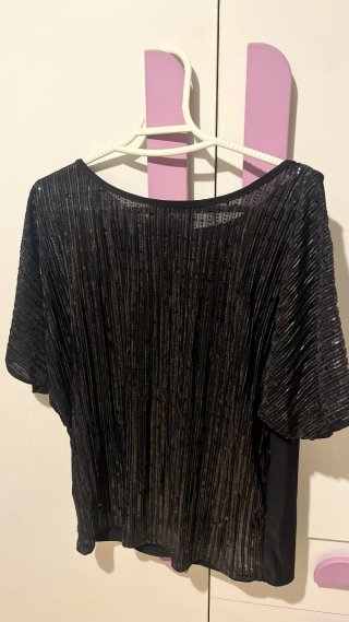 Camiseta de fiesta negra