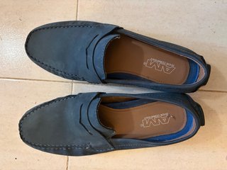 Mocasines de piel azules AM Shoe Company