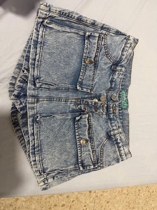 Short falda