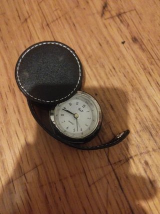 Reloj de bolsillo con estuche