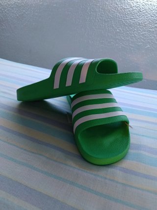 Chanclas Adidas Adilette Aqua Talla 42