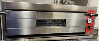 Horno Pizzero para 4 Pizzas, con mesa y encimera