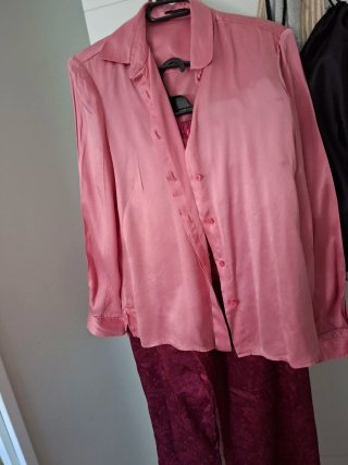 Conjunto de Camisa y Pantalón