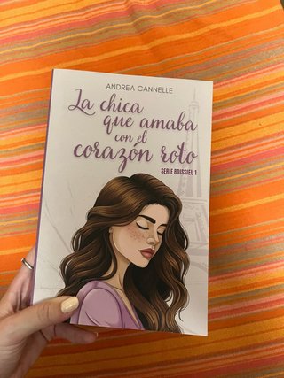 La chica que amaba con el corazón roto (Serie B...