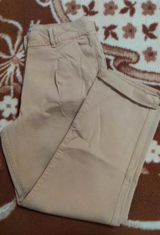 Pantalón chino de mujer beige
