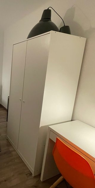 Armario IKEA KLEPPSTAD blanco 2 puertas