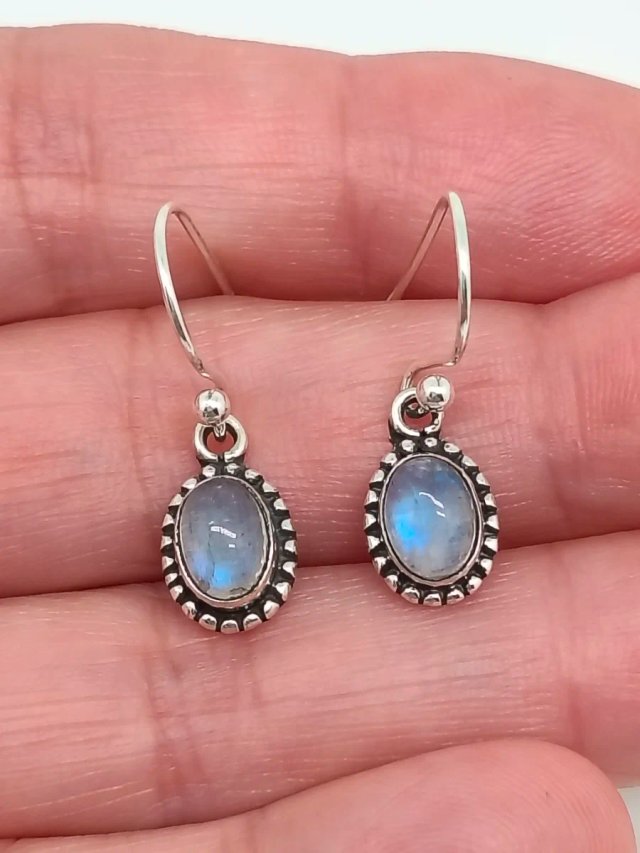 Pendientes de Plata de Ley 925 y Piedra Luna