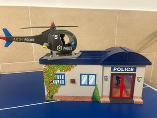 Playmobil Comisaría y Helicóptero