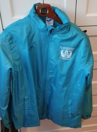 Chubasquero CD Leganés Joma Azul Talla L