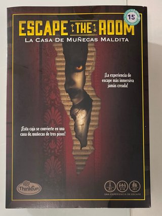 Juego Escape The Room: La Casa de Muñecas Maldita