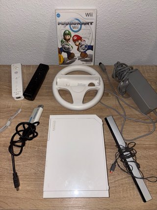 Console Nintendo Wii con gioco e accessori