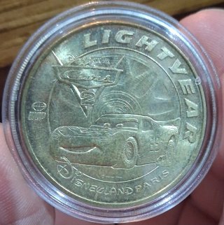 Moneda Conmemorativa Disneyland Paris Cars 2
