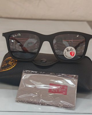 Gafas de Sol Nuevo Negro Mate Polarizadas