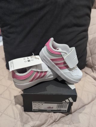 Zapatillas Adidas Hoops 4.0 Bebé