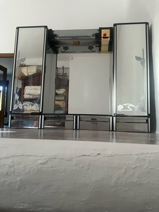 Espejo de Baño con Estantes con puerta