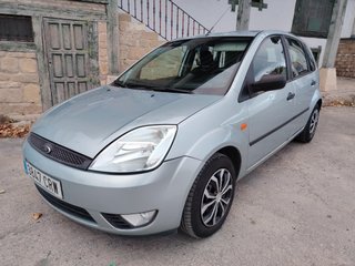 Ford Fiesta gasolina 80.000kms  /  ETIQUETA B