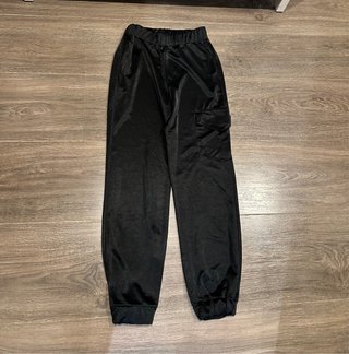 Pantalón Negro Estilo Casual